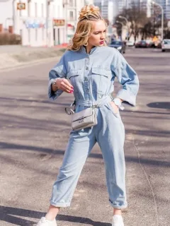 Style Guide: Denim Trends & Outfit Ideas for 2025 - Cover Image
