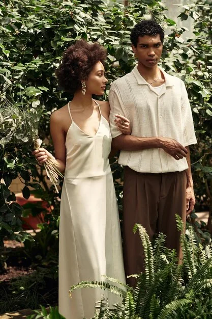 Summer Wedding Outfits: Ideas for Every Dress Code - Cover Image