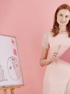 How to Get Noticed by Top US Fashion Designers: Insider Tips - Cover Image