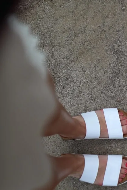 Summer 2025 Sandal Trends: Find Your Perfect Fit - Cover Image