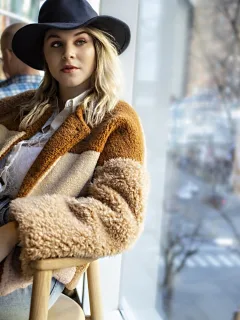 woman wearing Winter 2026 Outfit Styles.