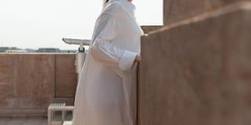 Effortless Elegance: Minimalist Outfit Ideas for Women - Cover Image