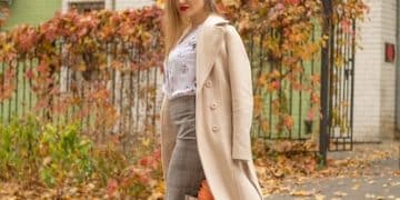 Capsule Wardrobe Essentials: 7 Key Pieces for Effortless Style - Cover Image